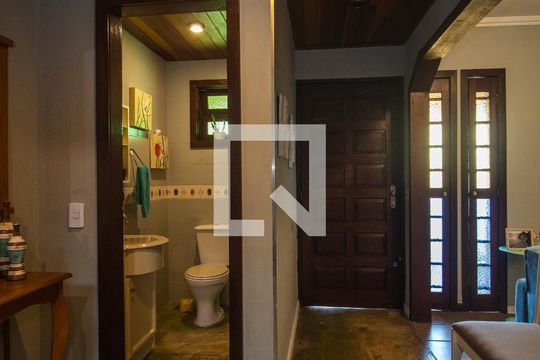 Sala de casa à venda com 4 quartos, 238m² em Partenon, Porto Alegre