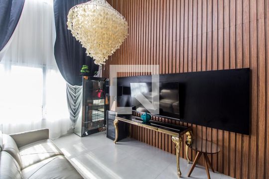 Apartamento para alugar com 3 quartos, 200m² em Sítio Tamboré Alphaville, Barueri