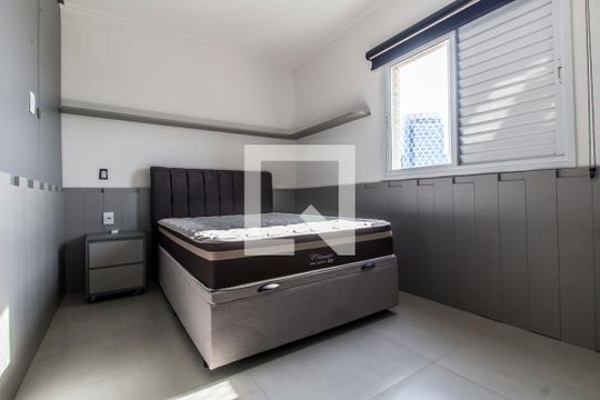 Suíte 1 de apartamento para alugar com 3 quartos, 200m² em Sítio Tamboré Alphaville, Barueri