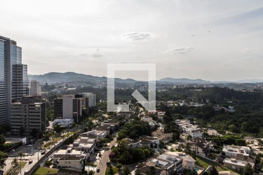 Vista da Suíte 1 de apartamento para alugar com 3 quartos, 200m² em Sítio Tamboré Alphaville, Barueri