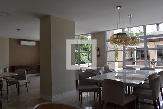 Área comum de apartamento para alugar com 3 quartos, 89m² em Portão, Curitiba