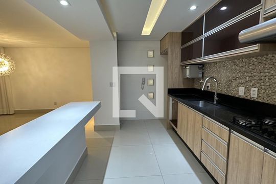 Cozinha de apartamento à venda com 2 quartos, 90m² em Alto da Glória, Goiânia