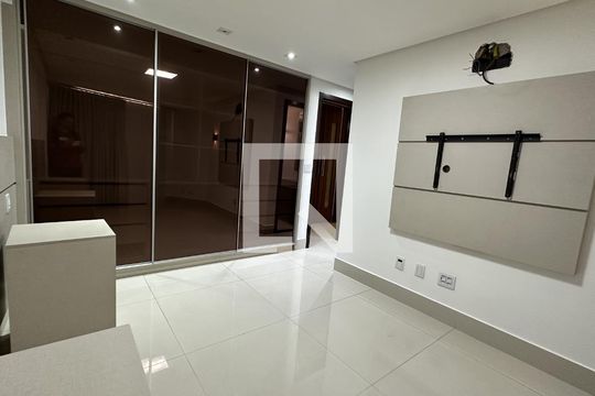 Suite de apartamento para alugar com 2 quartos, 90m² em Alto da Glória, Goiânia