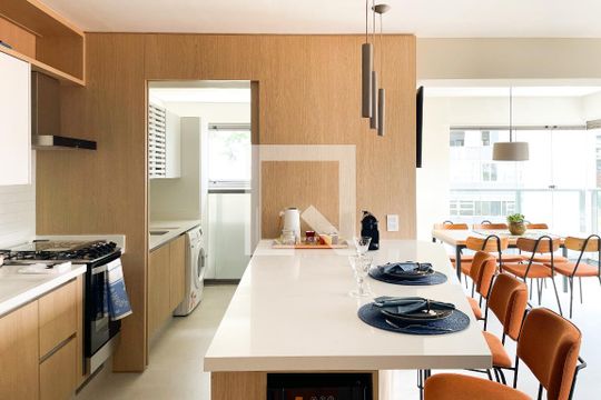 Sala  de apartamento à venda com 2 quartos, 70m² em Jardim America, São Paulo