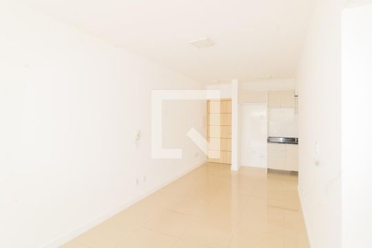 Sala de apartamento à venda com 3 quartos, 85m² em Centro, Canoas