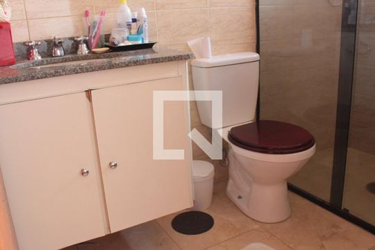Banheiro 1 de casa à venda com 3 quartos, 104m² em Jardim Monte Kemel, São Paulo