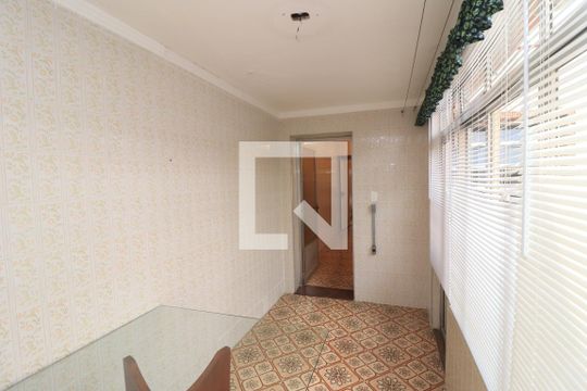 Despensa de casa à venda com 2 quartos, 143m² em Vila Carrão, São Paulo