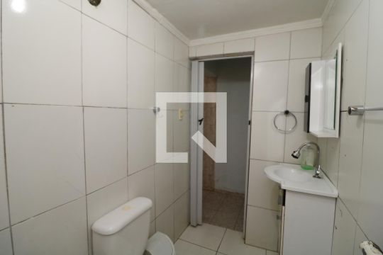 Banheiro de casa à venda com 1 quarto, 120m² em Jardim Itápolis, São Paulo