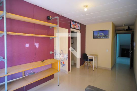 Sala de apartamento à venda com 1 quarto, 62m² em Jardim do Salso, Porto Alegre