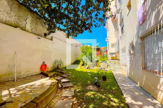 Área comum de apartamento à venda com 1 quarto, 62m² em Jardim do Salso, Porto Alegre