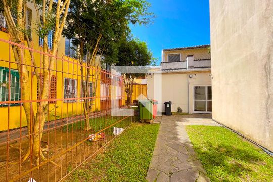 Área comum de apartamento à venda com 1 quarto, 62m² em Jardim do Salso, Porto Alegre