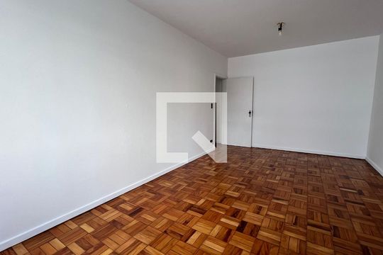 Sala de apartamento para alugar com 2 quartos, 83m² em Sumarezinho, São Paulo