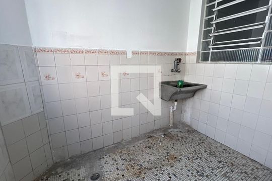 Área de Serviço de apartamento para alugar com 2 quartos, 83m² em Sumarezinho, São Paulo