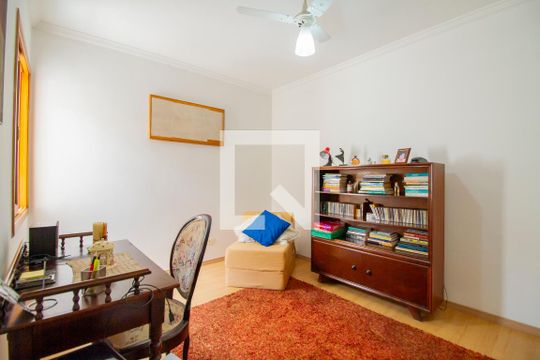 Quarto 1 de casa à venda com 3 quartos, 155m² em Pinheiros, São Paulo