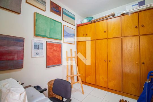 Quarto de Serviço de casa à venda com 3 quartos, 155m² em Pinheiros, São Paulo