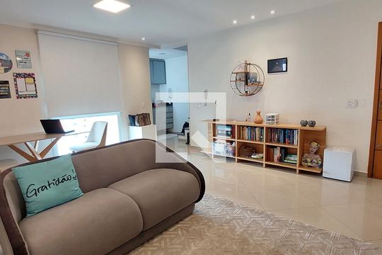 Sala de apartamento à venda com 2 quartos, 120m² em Vila Scarpelli, Santo André