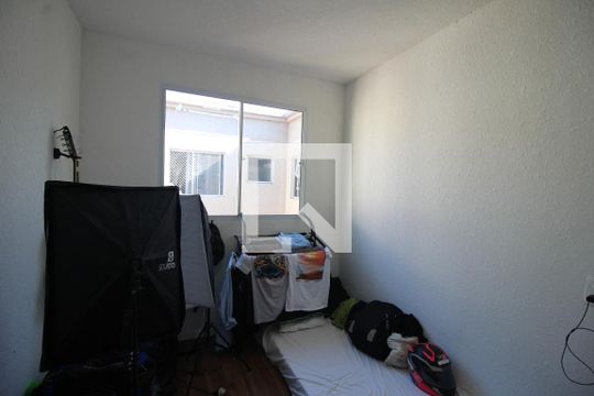 Quarto 2 de apartamento à venda com 2 quartos, 42m² em Rio Branco, Canoas