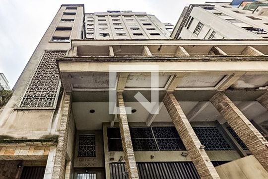 Fachada de apartamento à venda com 1 quarto, 60m² em Santa Ifigênia, São Paulo