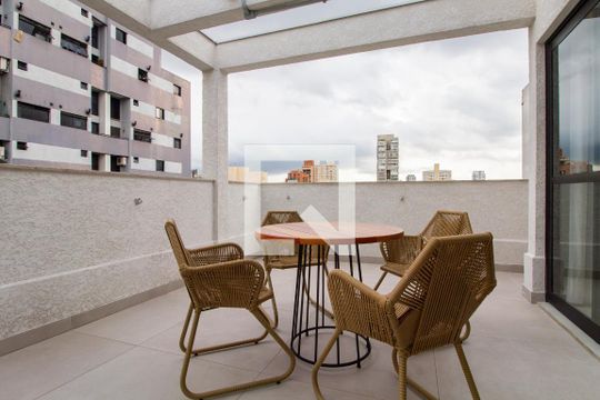 Área comum - Cobertura de kitnet/studio para alugar com 1 quarto, 27m² em Pinheiros, São Paulo