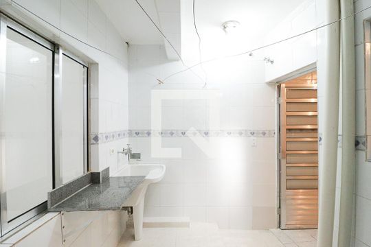 Área de Serviço de casa para alugar com 2 quartos, 70m² em Lauzane Paulista, São Paulo