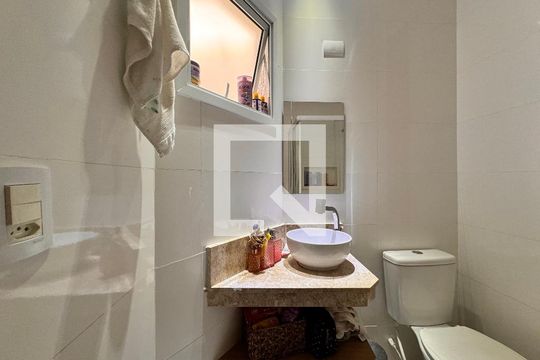 Banheiro da Suíte 1 de apartamento à venda com 3 quartos, 90m² em Campestre, Santo André