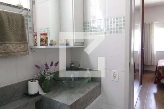 Banheiro da Suíte  de casa à venda com 4 quartos, 385m² em Anil, Rio de Janeiro
