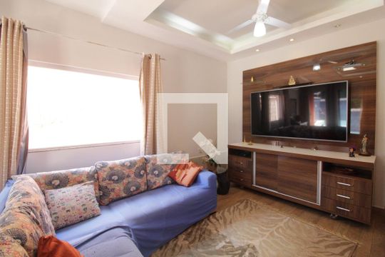 Sala de casa à venda com 4 quartos, 385m² em Anil, Rio de Janeiro