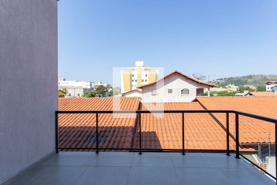 Varanda de casa à venda com 4 quartos, 380m² em Canaa, Belo Horizonte