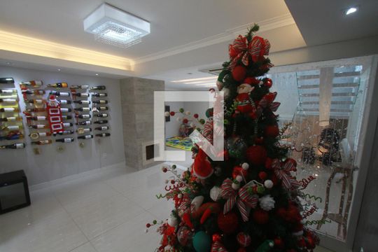 Sala de casa de condomínio à venda com 4 quartos, 308m² em Pendotiba, Niterói