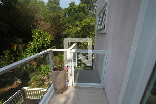 Varanda da Sala de casa de condomínio à venda com 4 quartos, 308m² em Pendotiba, Niterói