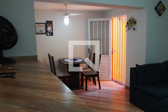 Casa à venda com 2 quartos, 155m² em Centro, Jundiaí