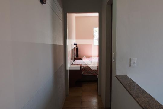 Corredor de casa à venda com 2 quartos, 155m² em Centro, Jundiaí