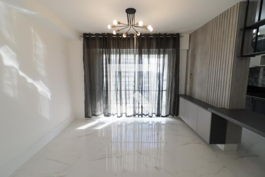 Sala de apartamento para alugar com 2 quartos, 76m² em Industrial Autonomistas, Osasco