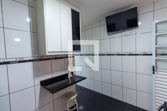Cozinha de casa à venda com 2 quartos, 90m² em Jardim Três Marias, São Paulo