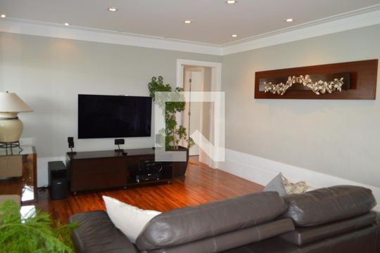 Apartamento à venda com 3 quartos, 134m² em Jardim Vila Mariana, São Paulo