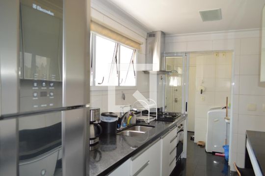 Cozinha de apartamento à venda com 3 quartos, 134m² em Jardim Vila Mariana, São Paulo