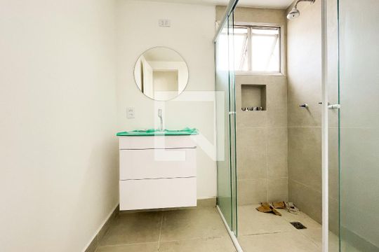 Banheiro de apartamento à venda com 2 quartos, 72m² em Jardim Paulista, São Paulo