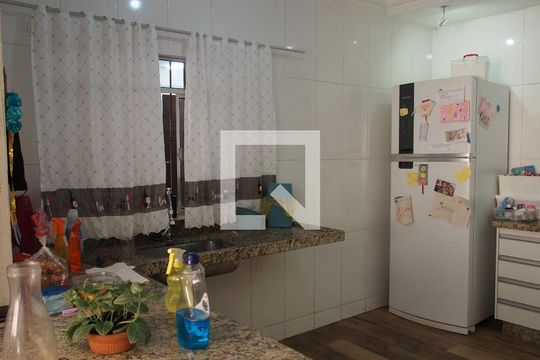 Cozinha de casa à venda com 4 quartos, 300m² em Vila Joana, Jundiaí