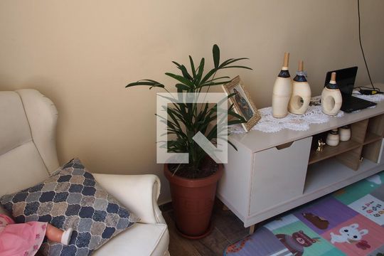 Sala de casa à venda com 4 quartos, 300m² em Vila Joana, Jundiaí