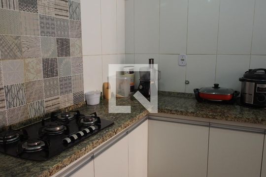 Cozinha de casa à venda com 4 quartos, 300m² em Vila Joana, Jundiaí