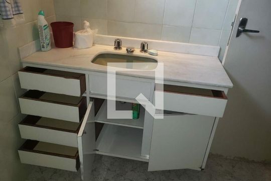Casa à venda com 3 quartos, 138m² em Santo Amaro, São Paulo