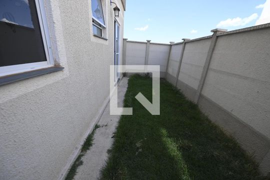 Vista Quarto 1 de apartamento à venda com 2 quartos, 40m² em Setor Morada do Sol, Goiânia