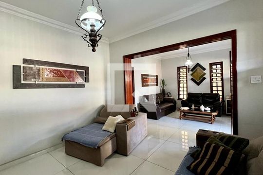 Sala de casa à venda com 4 quartos, 482m² em Nova Vista, Belo Horizonte