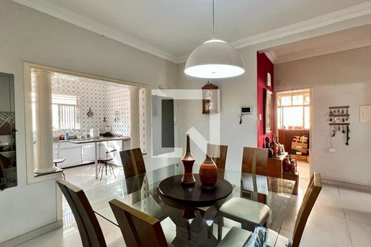 Sala de casa à venda com 4 quartos, 482m² em Nova Vista, Belo Horizonte