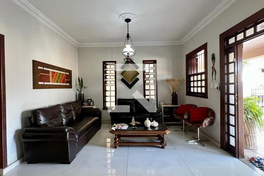 Sala de casa à venda com 4 quartos, 482m² em Nova Vista, Belo Horizonte