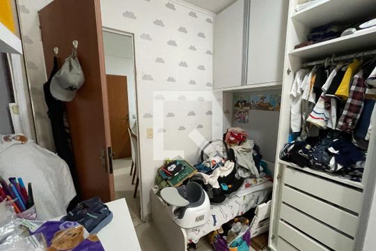 Quarto de apartamento para alugar com 2 quartos, 40m² em Engenho do Porto, Duque de Caxias