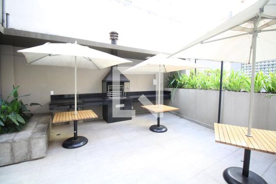 Área comum - Churrasqueira de apartamento para alugar com 1 quarto, 25m² em Sé, São Paulo