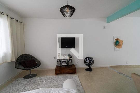 Sala de casa à venda com 2 quartos, 100m² em Piratininga, Niterói
