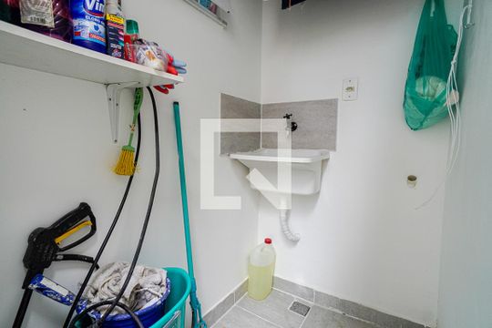 Área de Serviço de casa à venda com 2 quartos, 100m² em Piratininga, Niterói