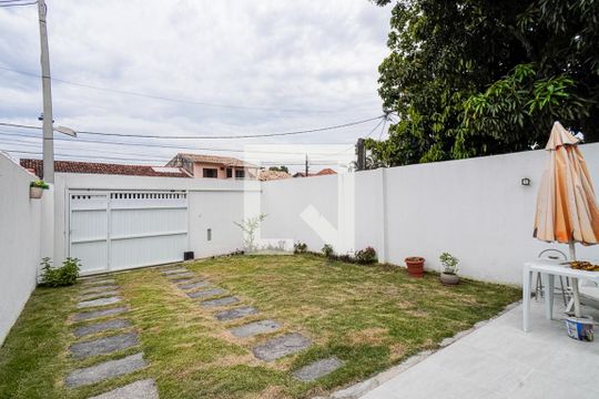 Casa à venda com 2 quartos, 100m² em Piratininga, Niterói